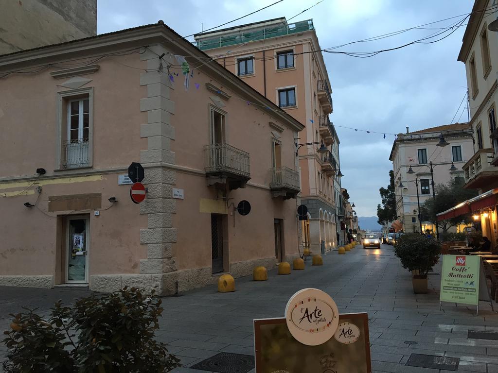 Domus Regia Hotel Olbia Exterior photo