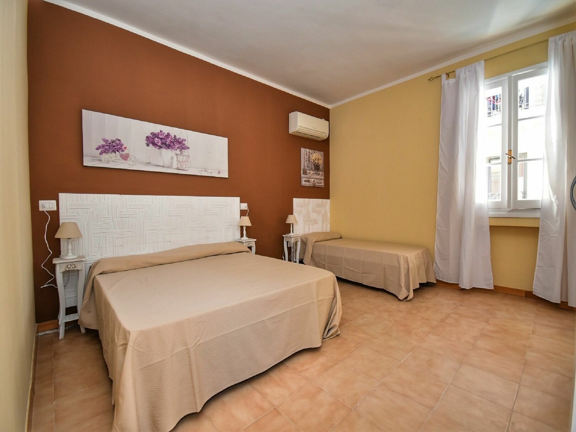 Domus Regia Hotel Olbia Exterior photo