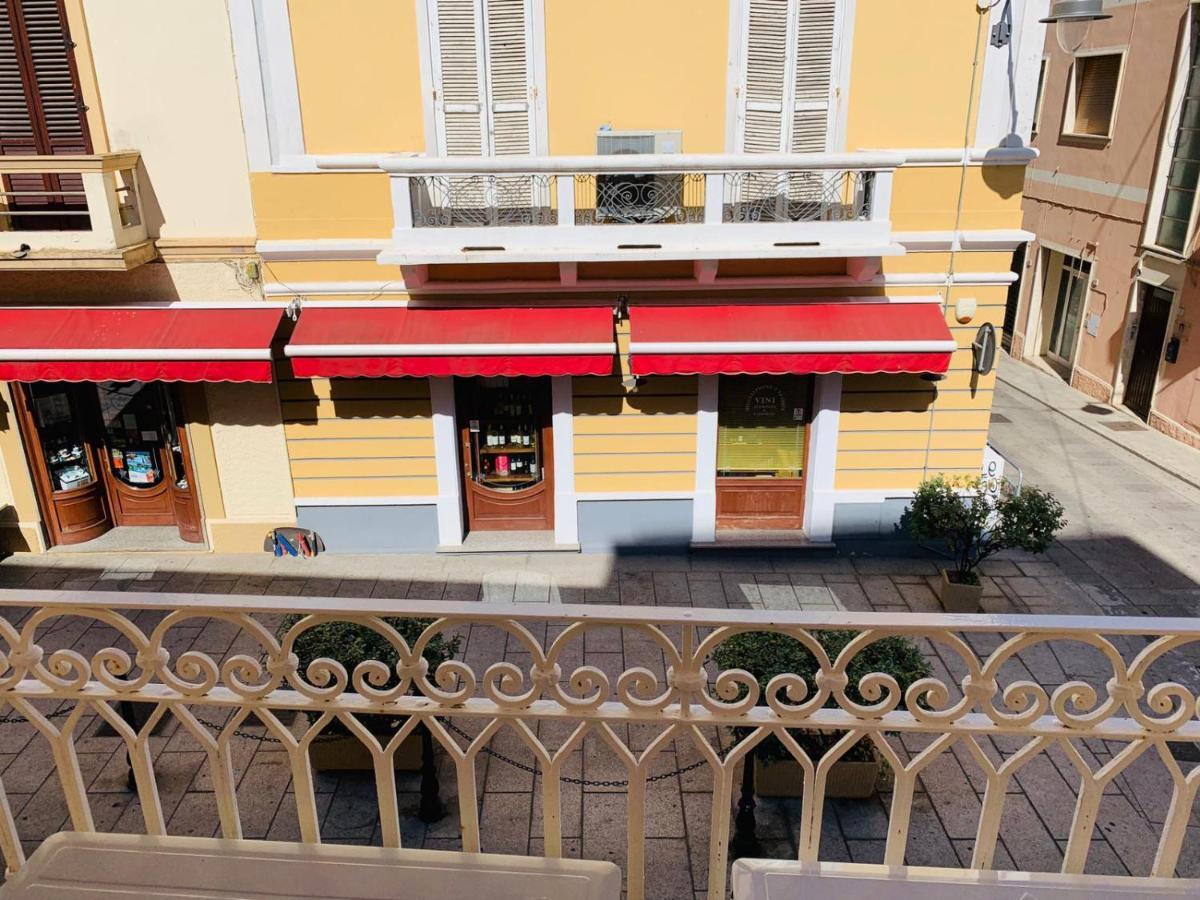 Domus Regia Hotel Olbia Exterior photo